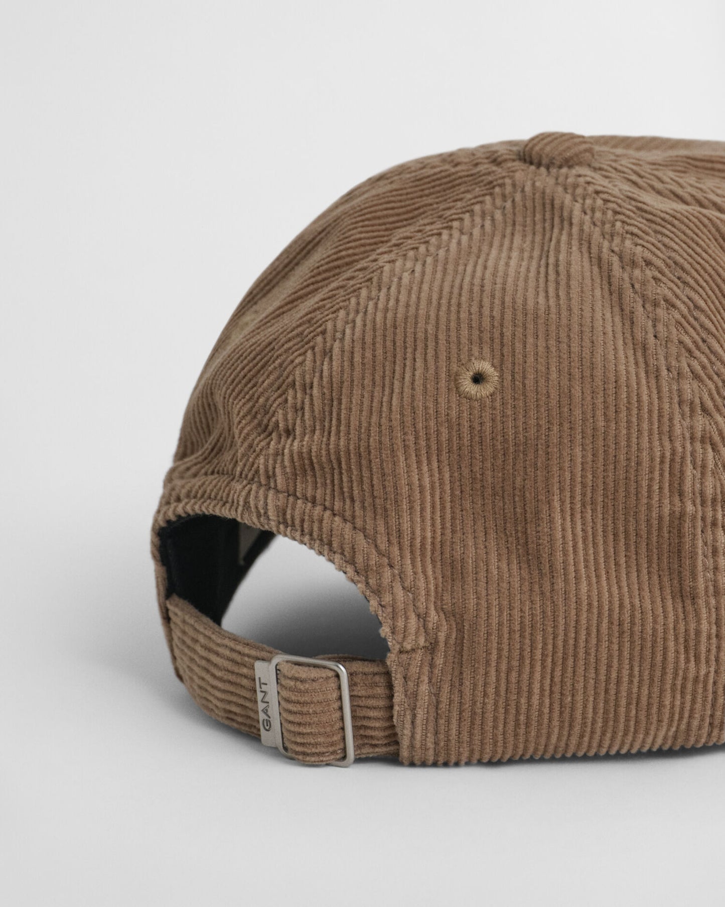 Casquette en velours côtelé Shield