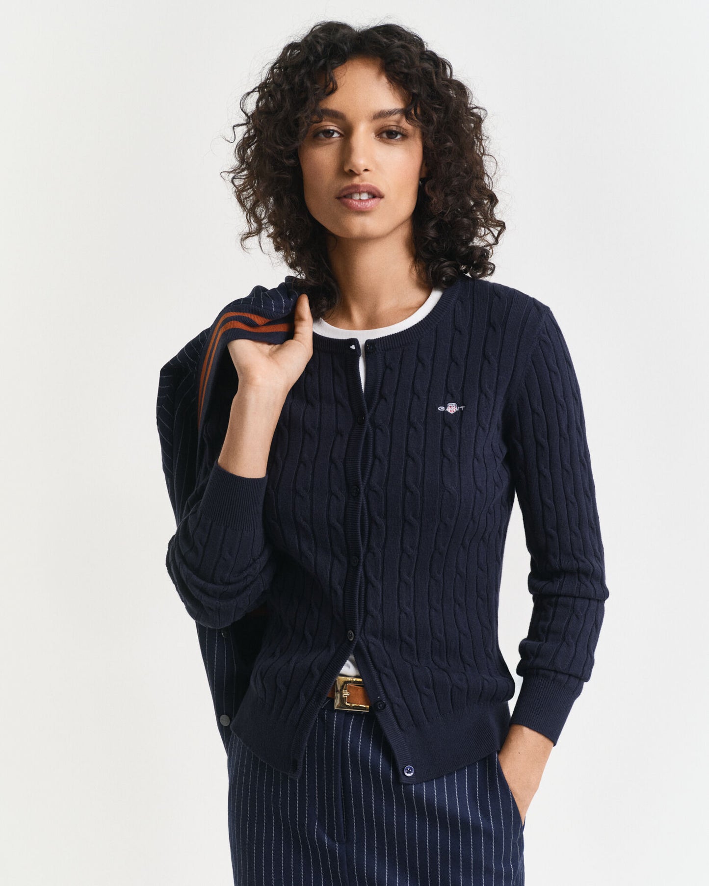 Cardigan aus Stretch-Baumwollzopfstrick