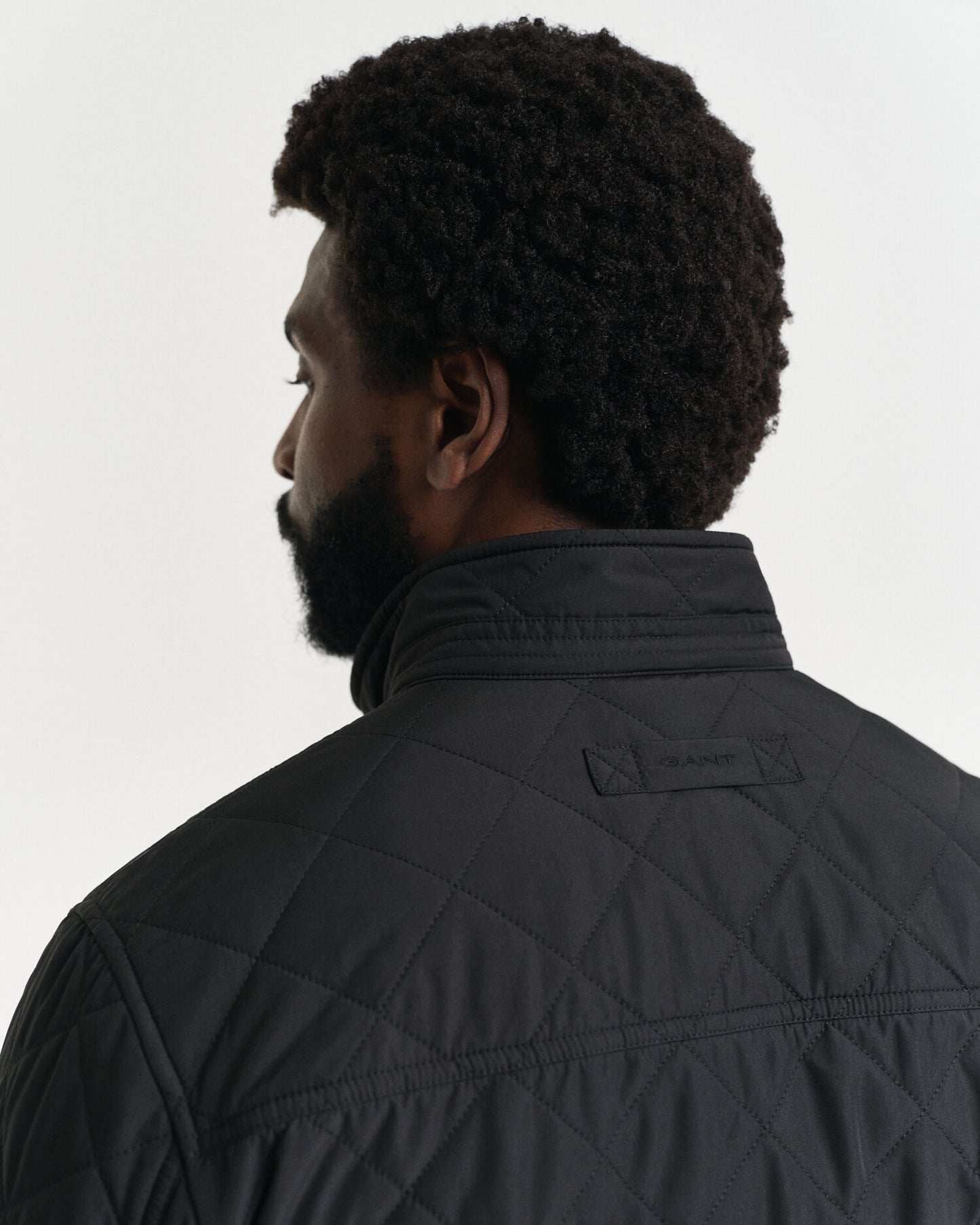 Veste mi-longue matelassée coupe-vent