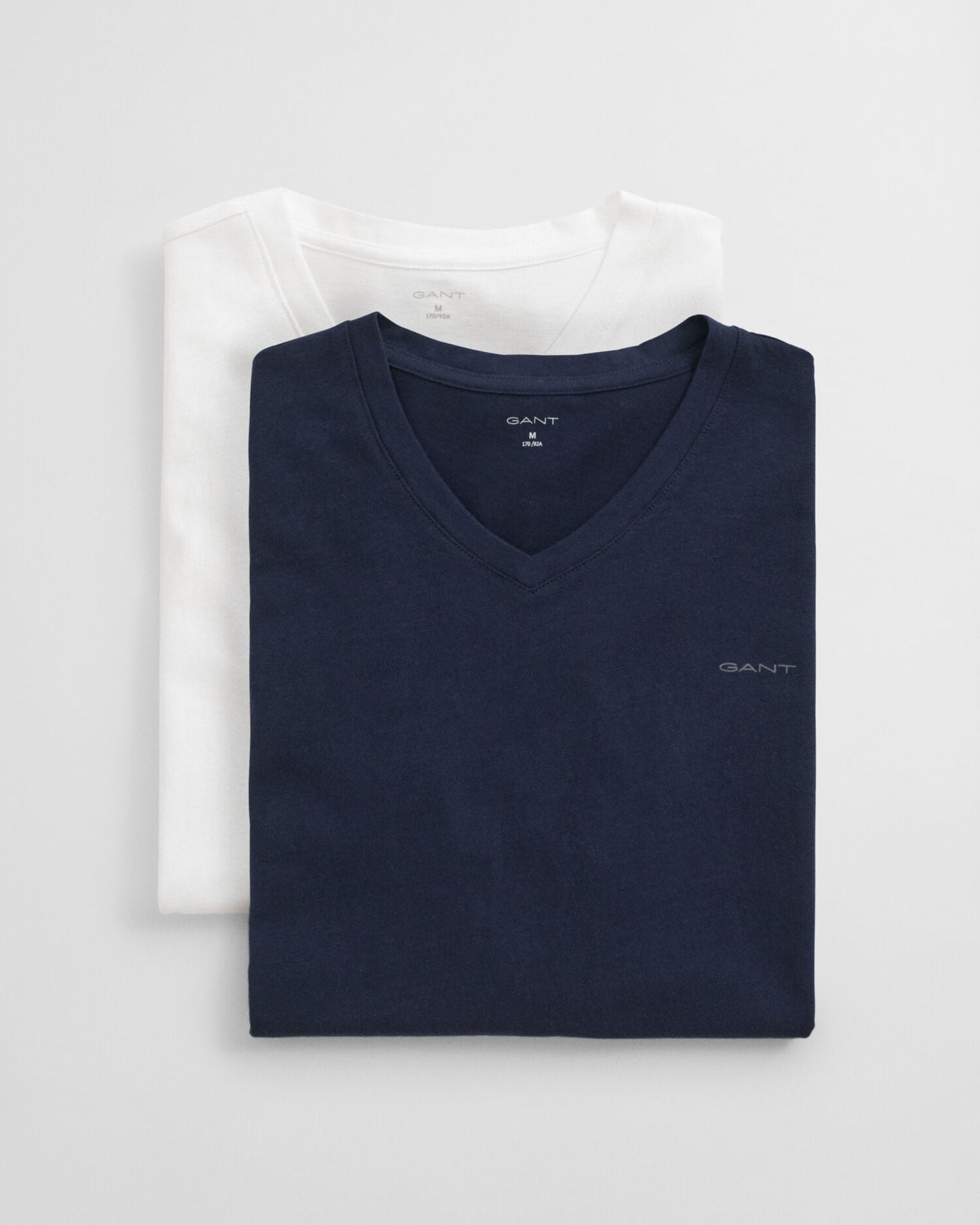 Lot de 2 t-shirts à col en V