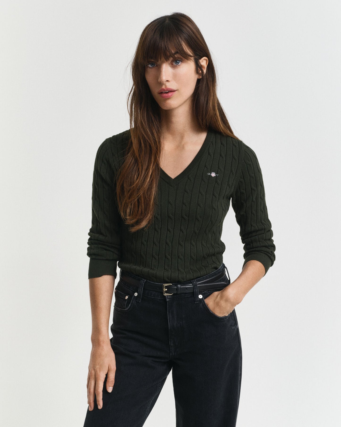 Pullover aus Stretch-Baumwolle mit Zopfmuster und V-Ausschnitt