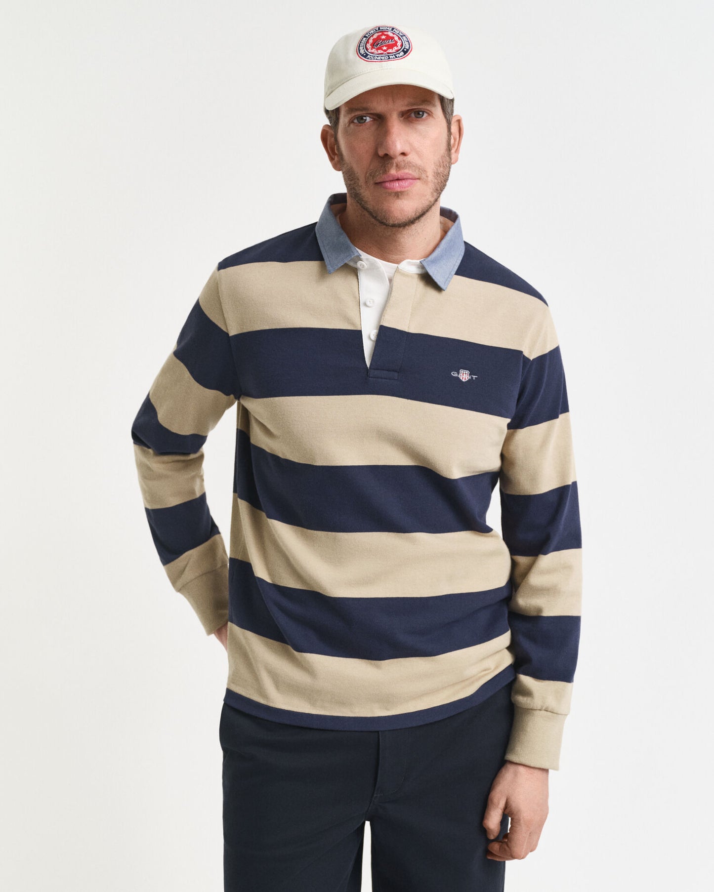 Gestreifter Heavy Rugger mit Chambray-Kragen