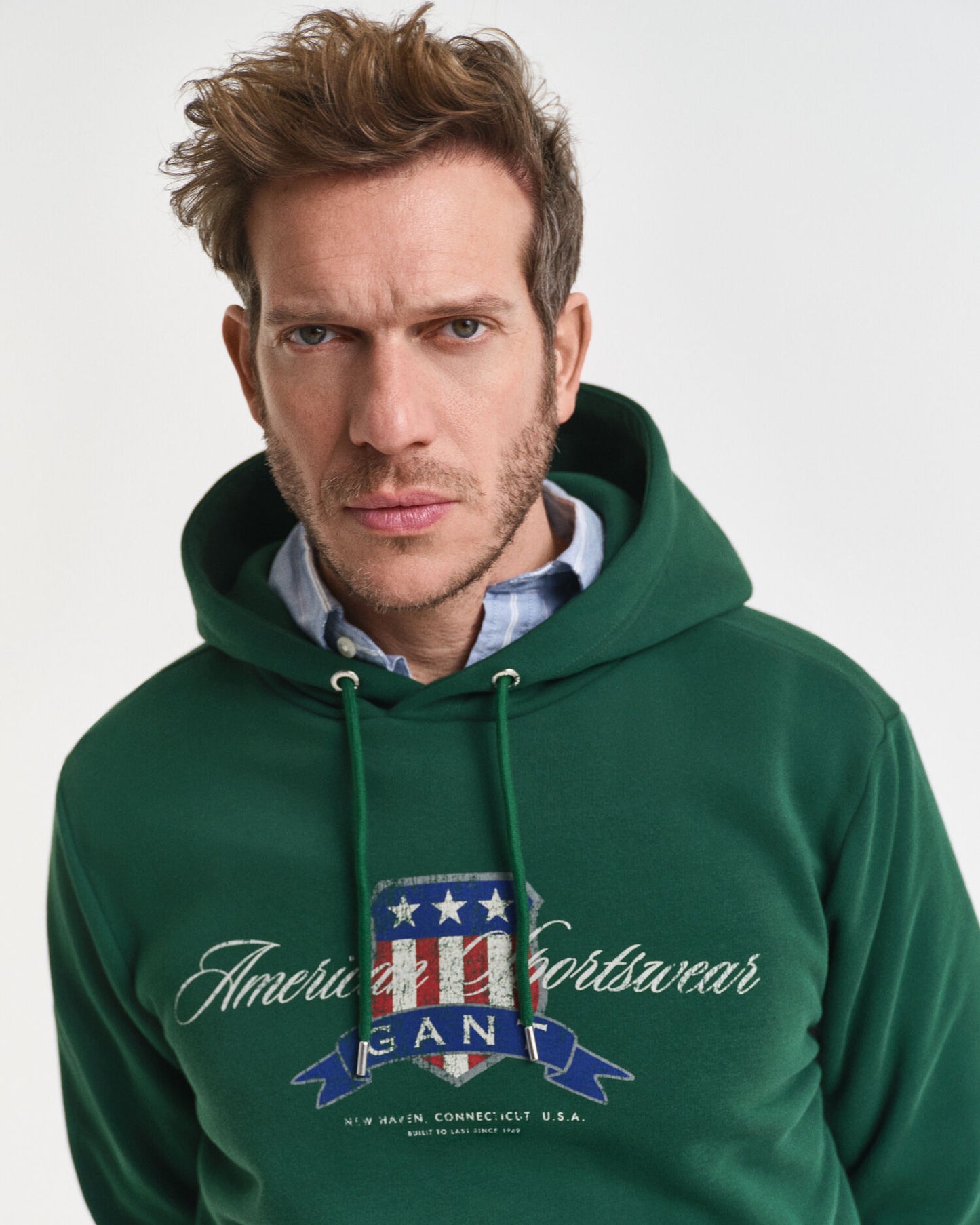 Kapuzenpullover mit Wappen-Grafik