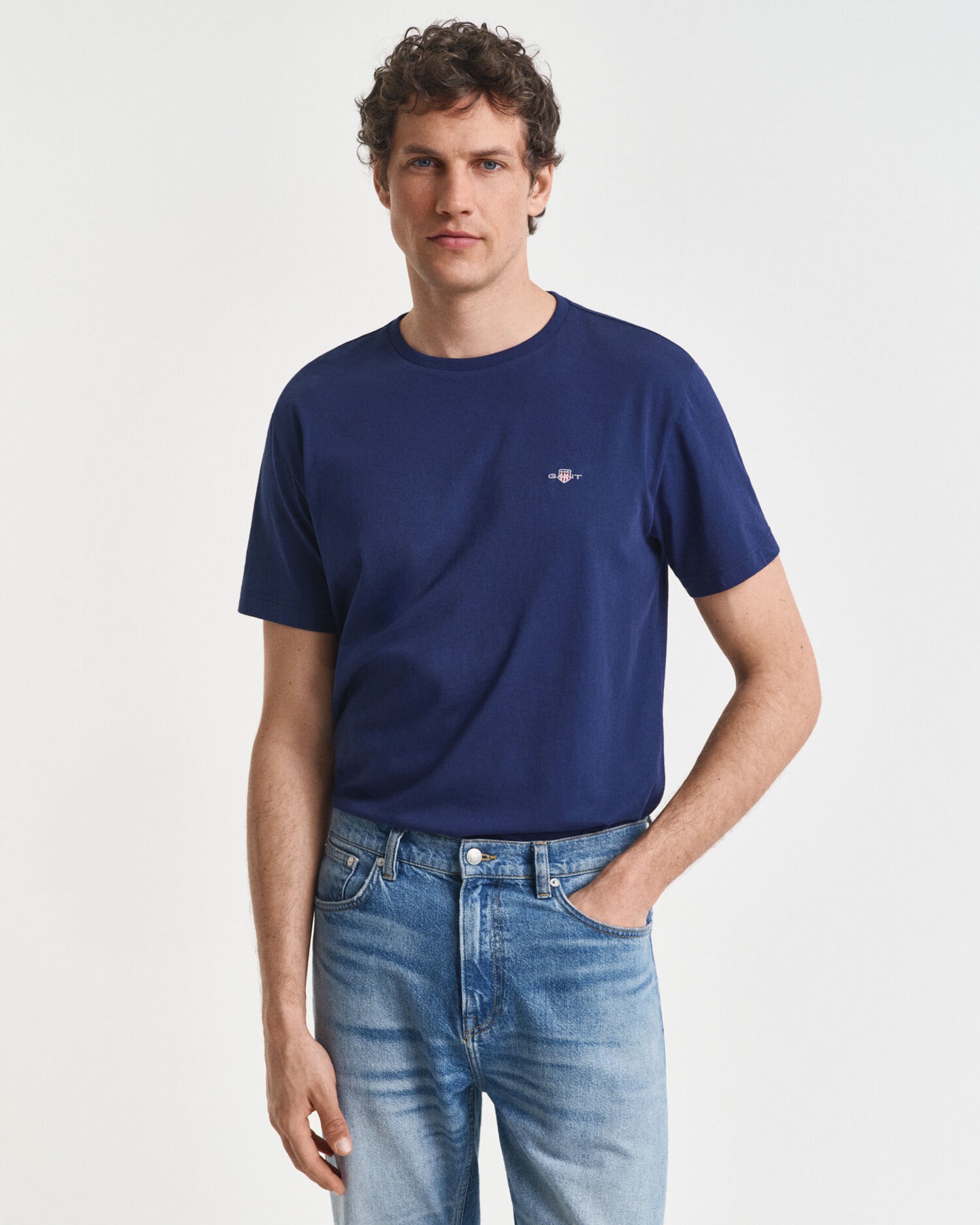 T-shirt regular coupe droite Shield