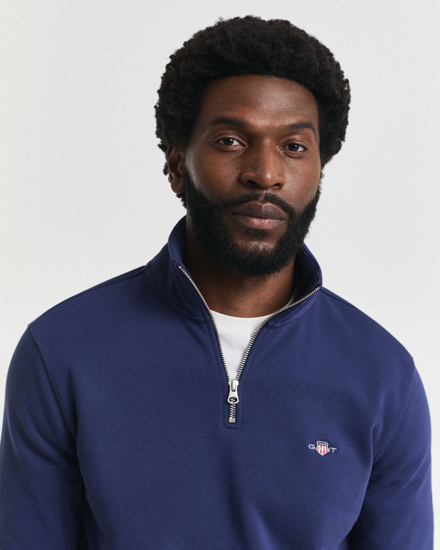 Shield Half-Zip-Sweatshirt