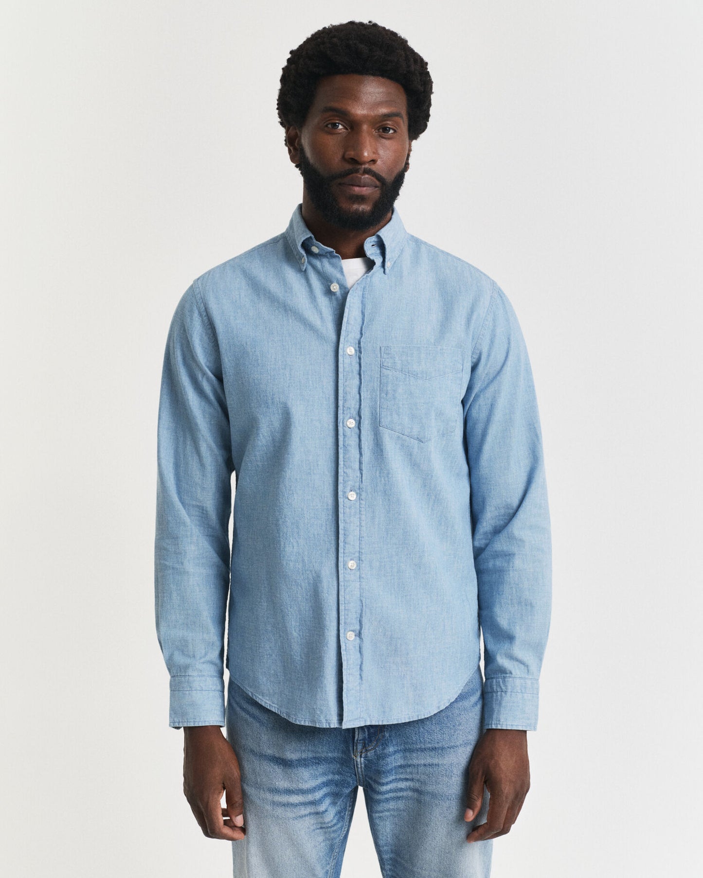 Chemise en chambray indigo coupe droite
