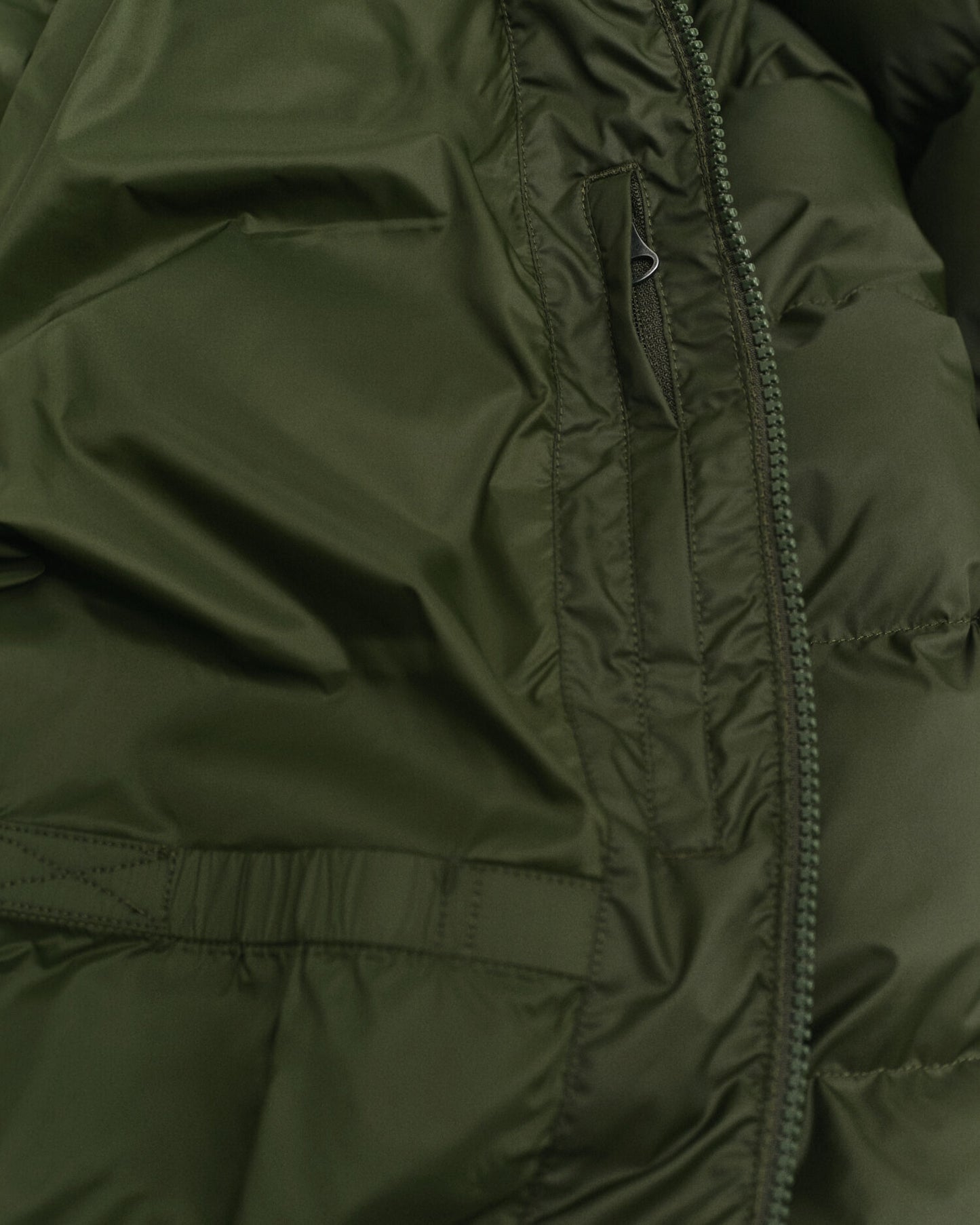 Aktive Cloud-Jacke