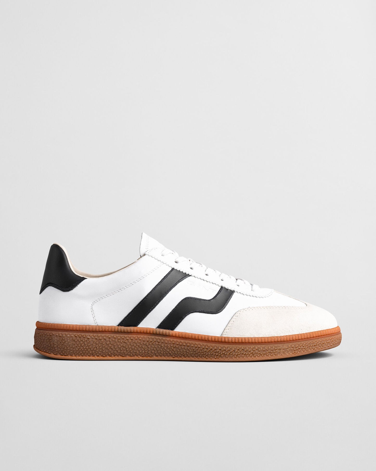 Cuzmo Leather Sneakers
