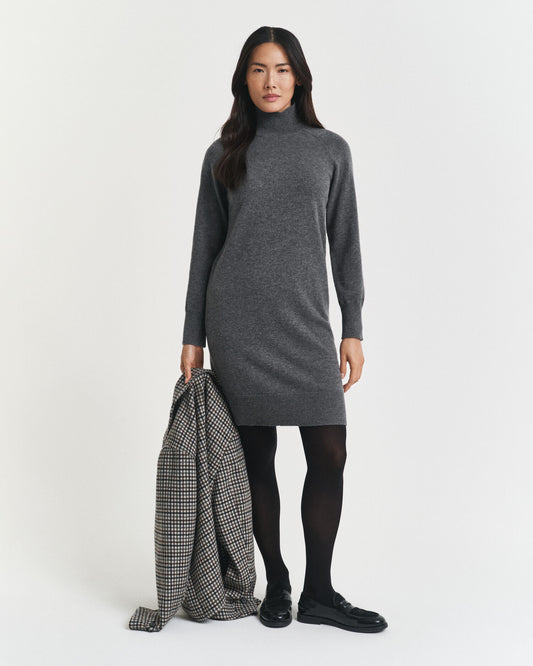 Robe en maille d'agneau mérinos extrafine
