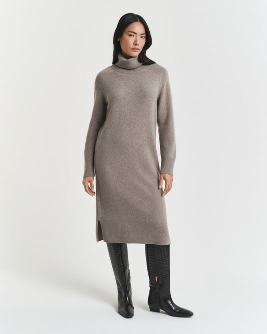 Robe Col Roulé avec Détail Tricoté