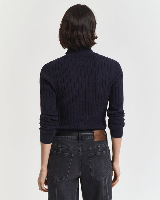 Rollkragenpullover mit Zopfmuster aus Stretch-Baumwolle