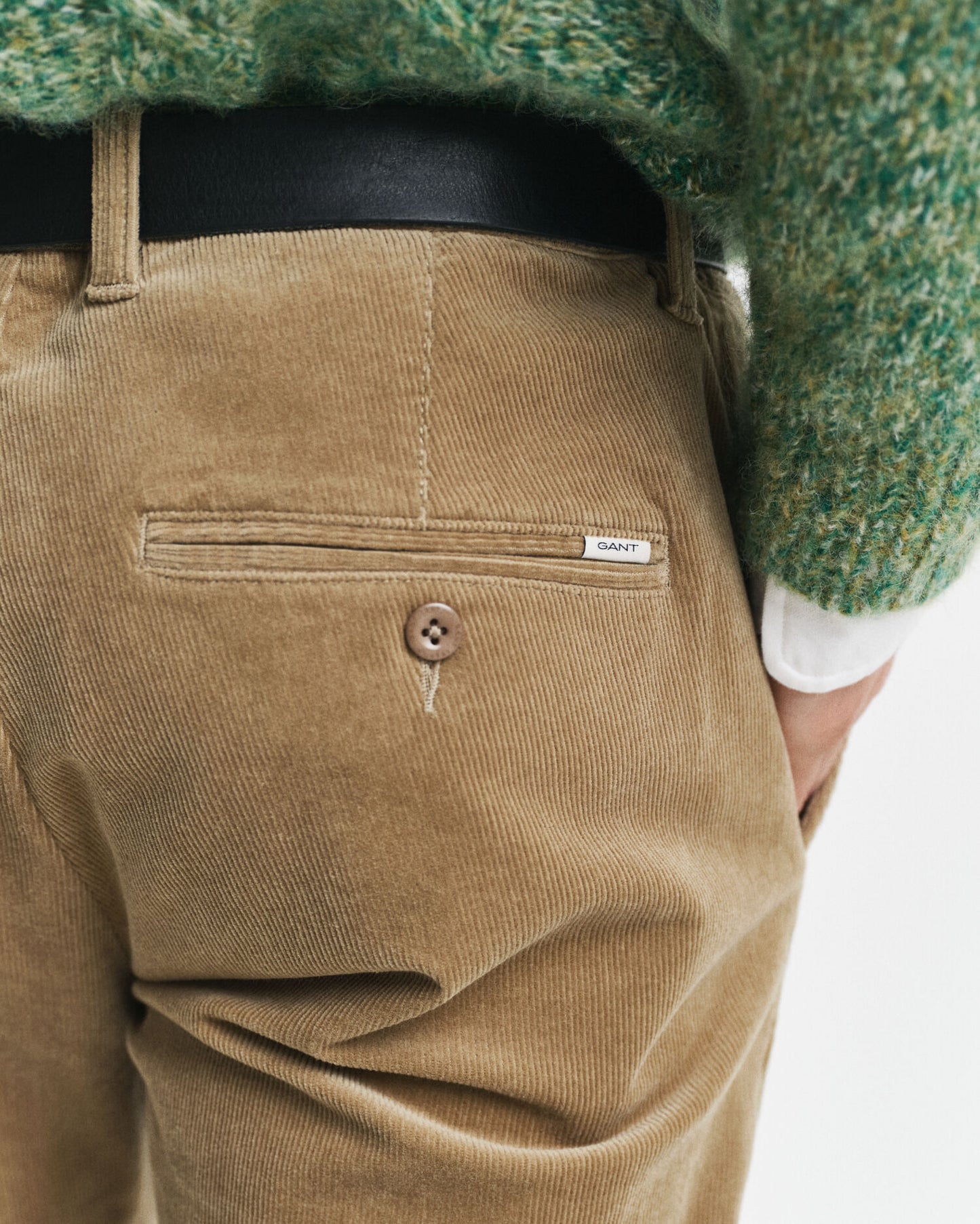 Schmale Cord-Chinos