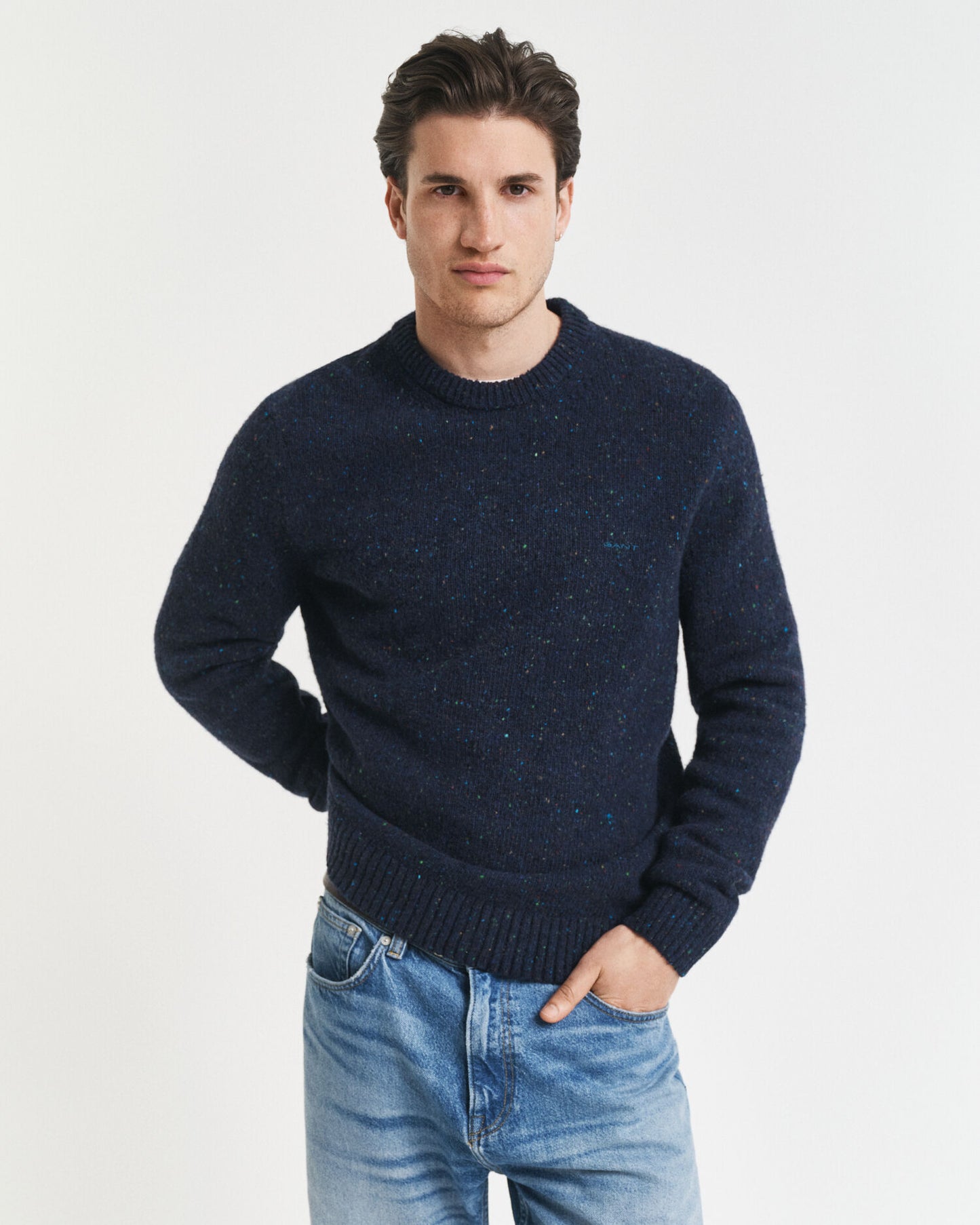Pullover mit Rundhalsausschnitt aus Wollmischung mit Noppen