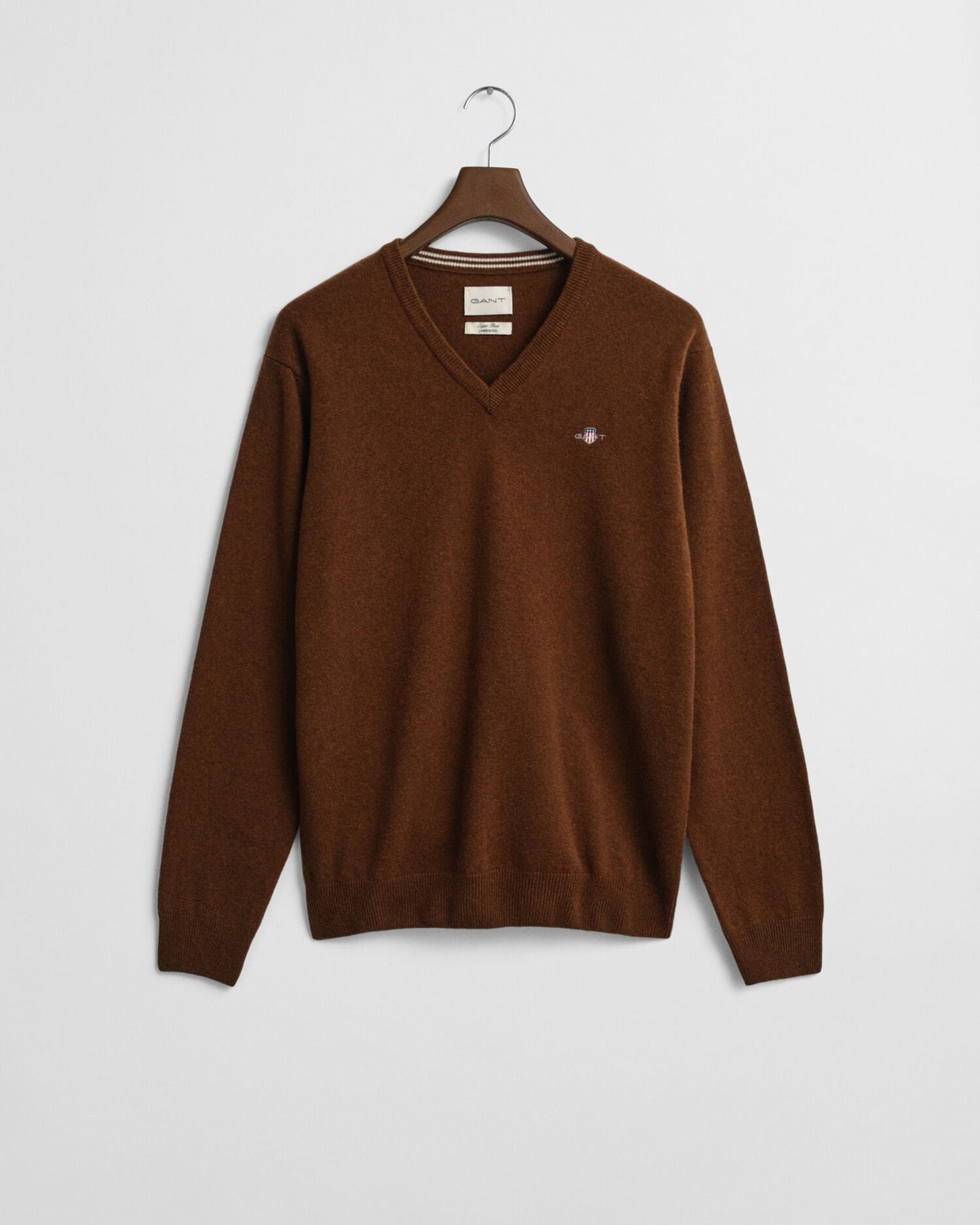 Pull col V en laine d'agneau ultra fine
