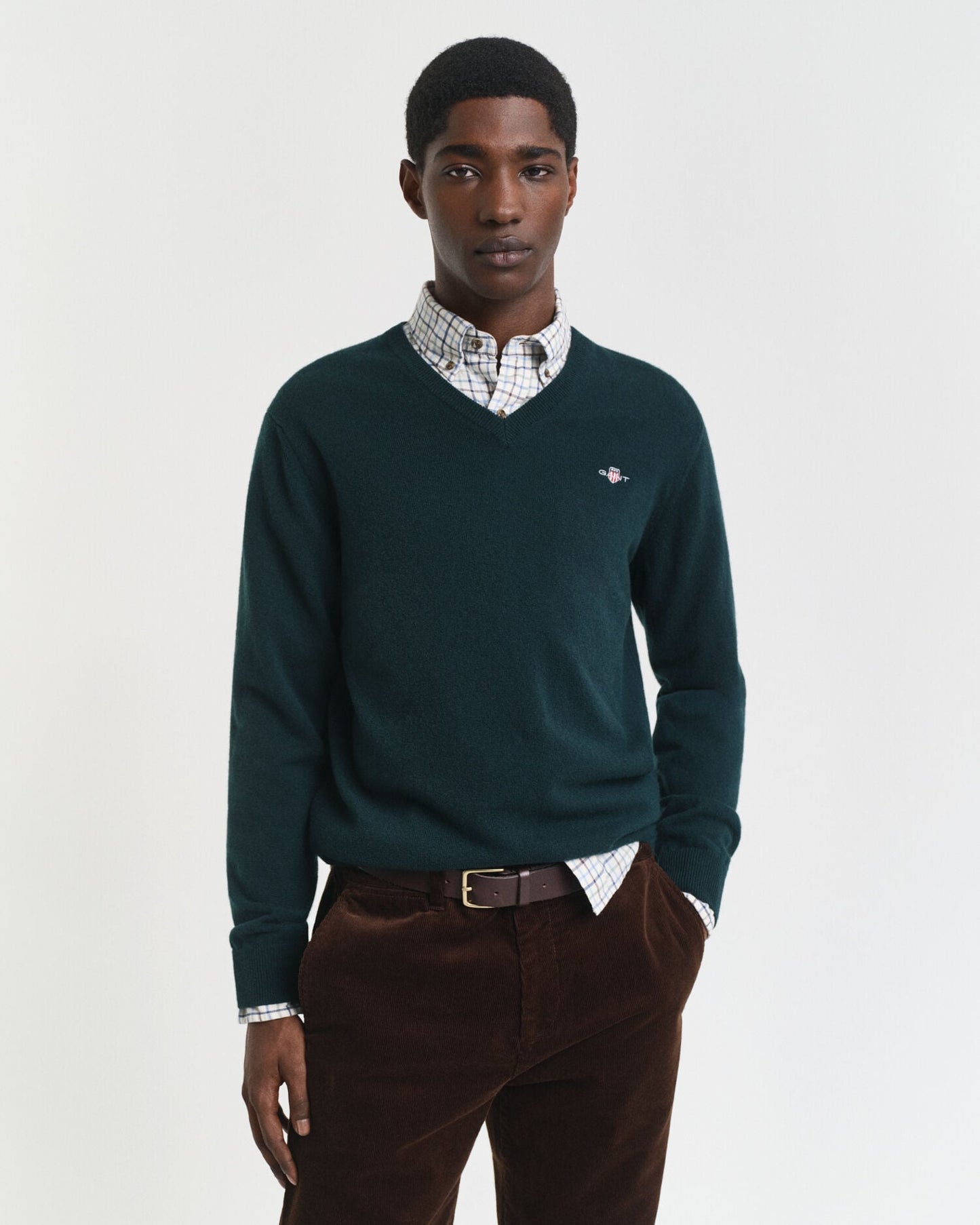 Pull col V en laine d'agneau ultra fine